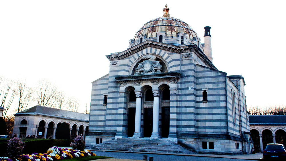 Pere Lachaise crematorium with colorful dome