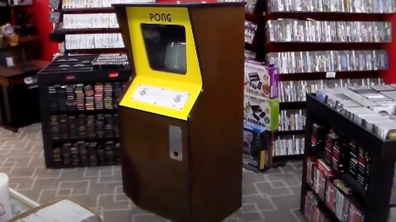 Pong cabinet