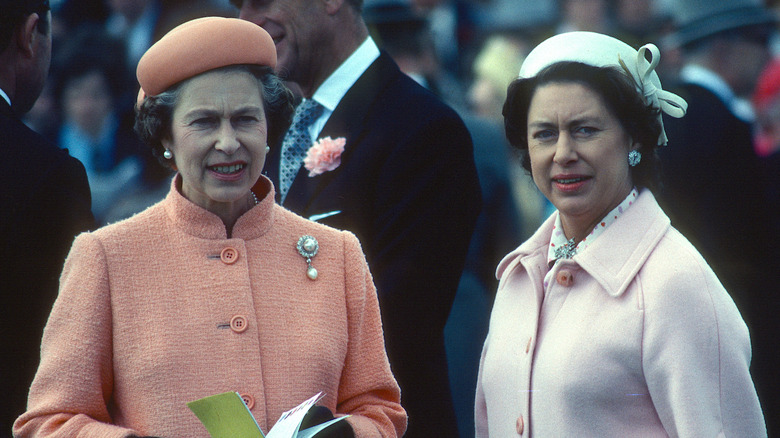 Queen Elizabeth and Margaret attend the Epsom Derby