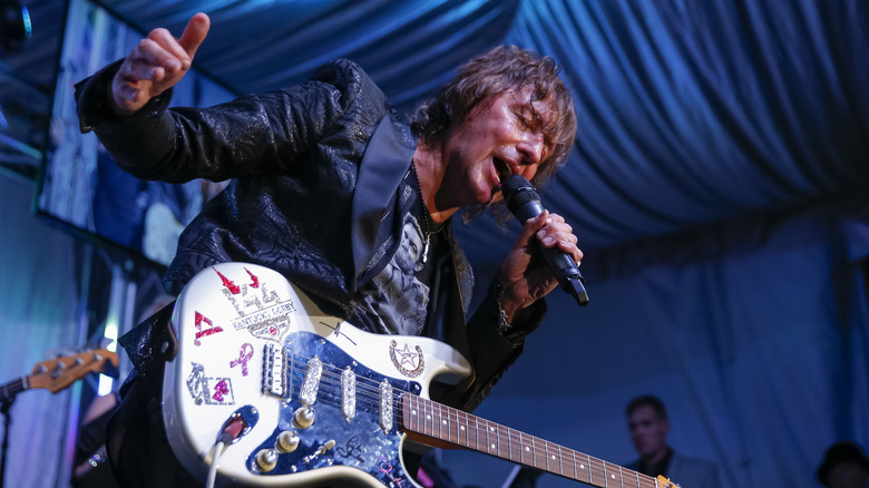 Richie Sambora at a gig