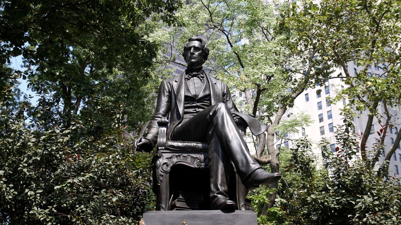 Statue of William Seward, NYC