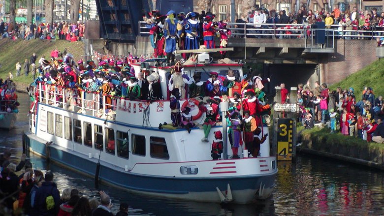 sinterklaas on his steamboat