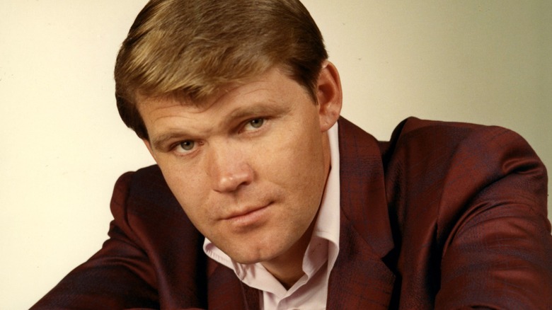 glen campbell studio portrait