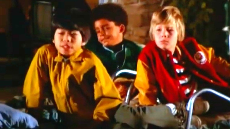 Carey Wong, Pop Atmore, Todd Lookinland in Kelly's Kids episode of The Brady Bunch