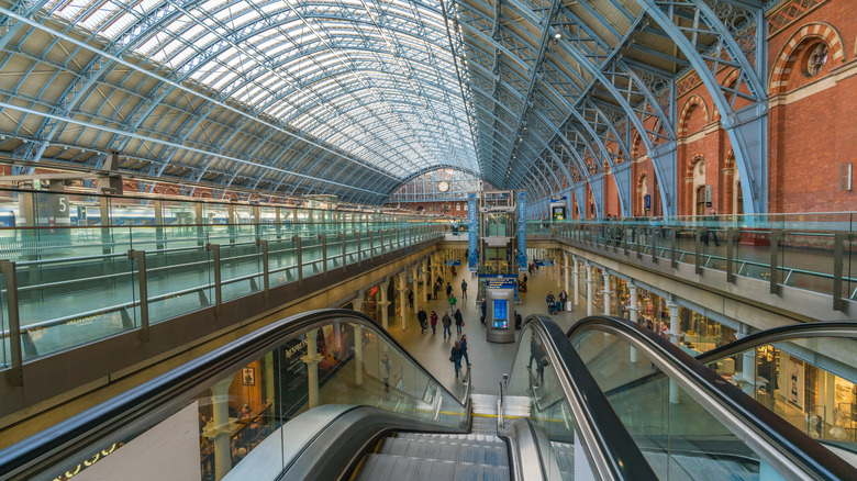 eurotunnel station