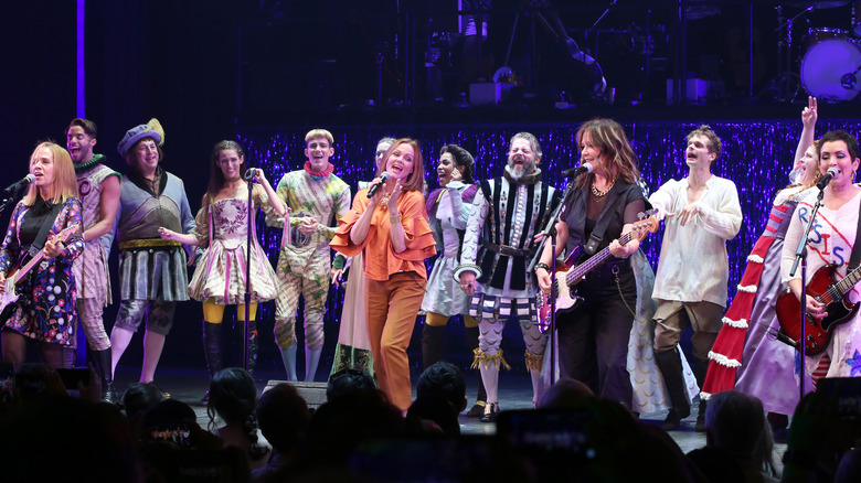 The Go-Go's on stage with cast of "Head Over Heels"