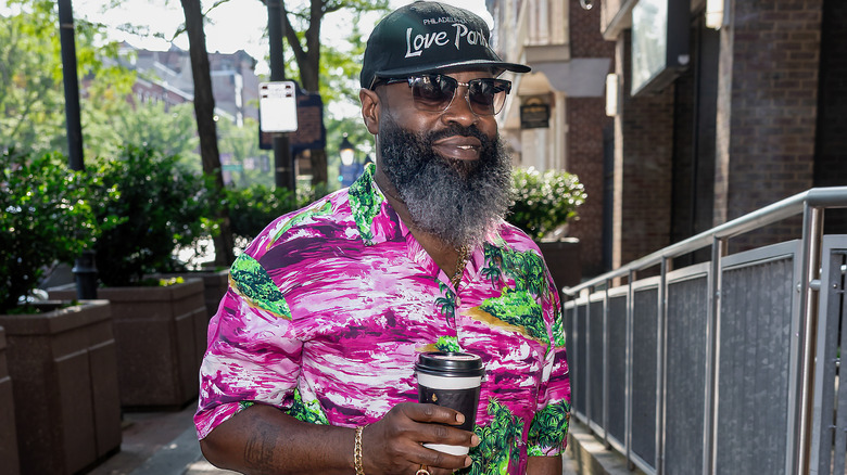Black Thought wearing shades