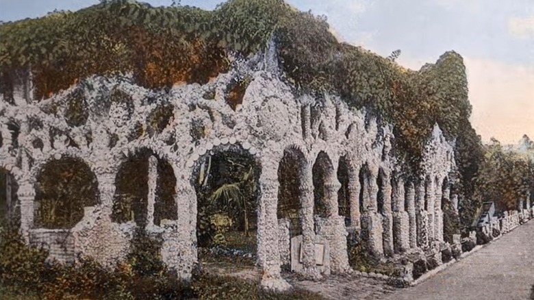 Owen Albright's Shell Fence, St. Petersburg, Florida