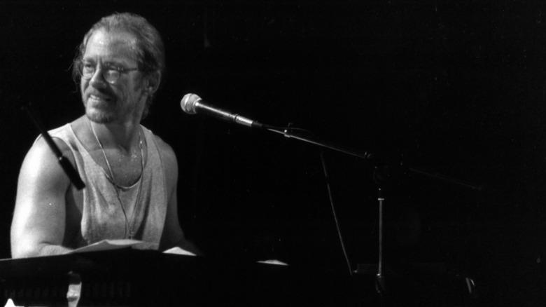 Warren Zevon in concert