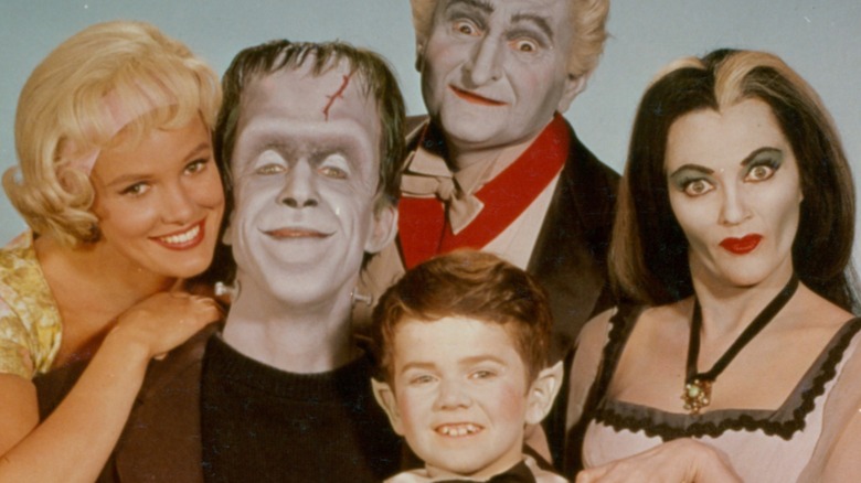 Munsters cast photo color