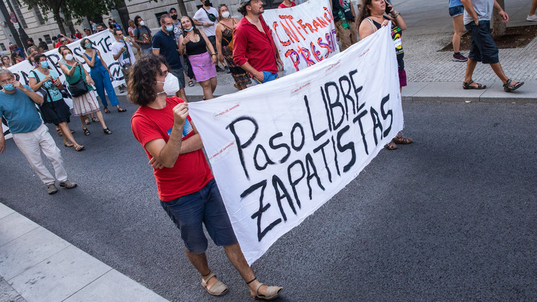 Supporters of the Zapatistas rallying in Madrid in 2021