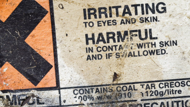 Toxic warning label