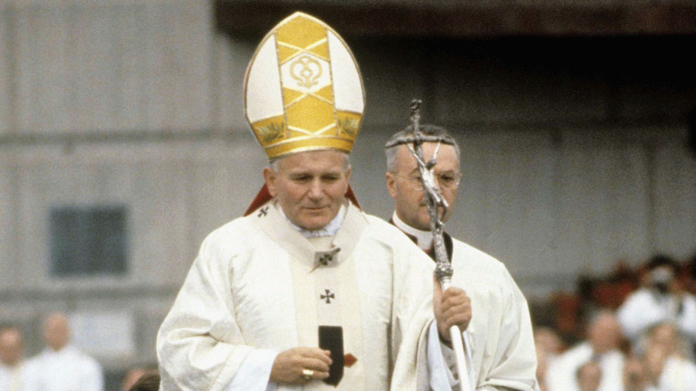 Pope John Paul II, 1980s 