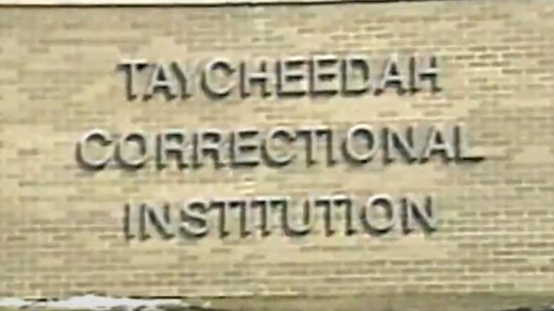 Taycheedah Women's Prison sign