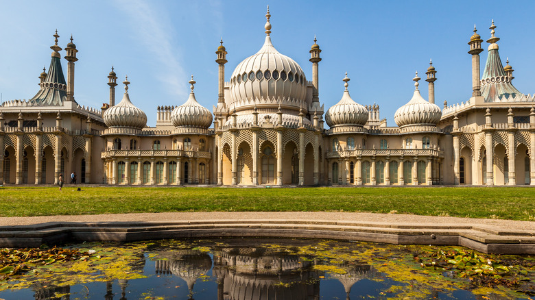 Royal Pavilion/ Brighton Museum exterior shot of domes and minerets