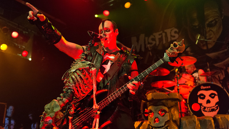 Jerry Only playing bass and singing