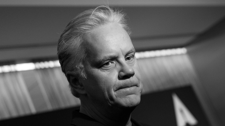 Mr. Tim Robbins