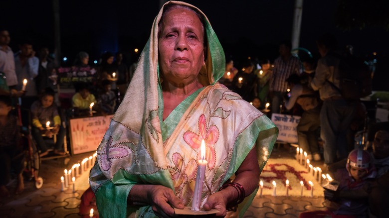 Bhopal gas tragedy evening vigil