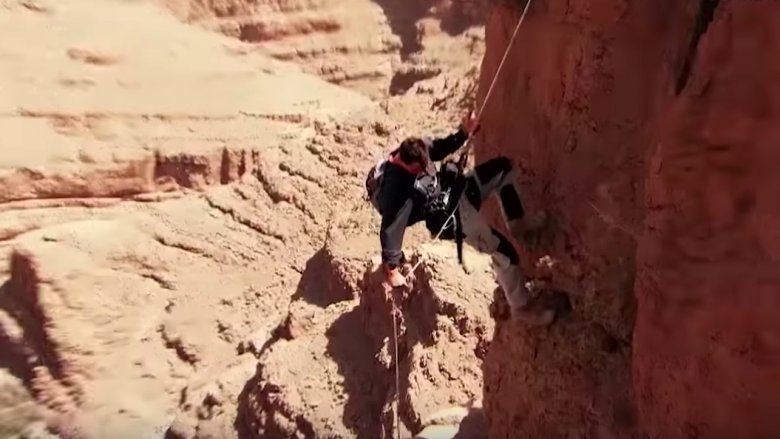 Bear Grylls rappelling