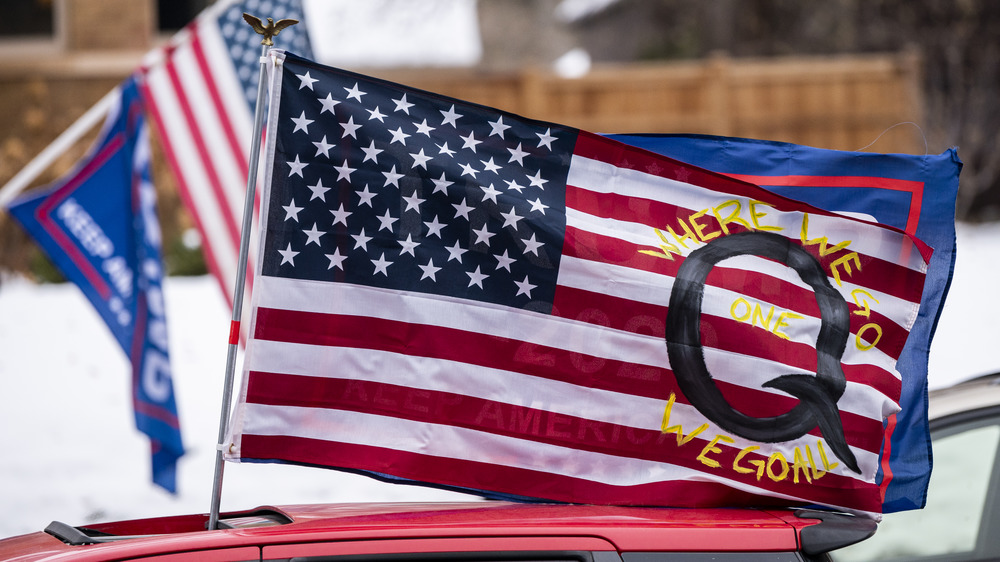 QAnon flag