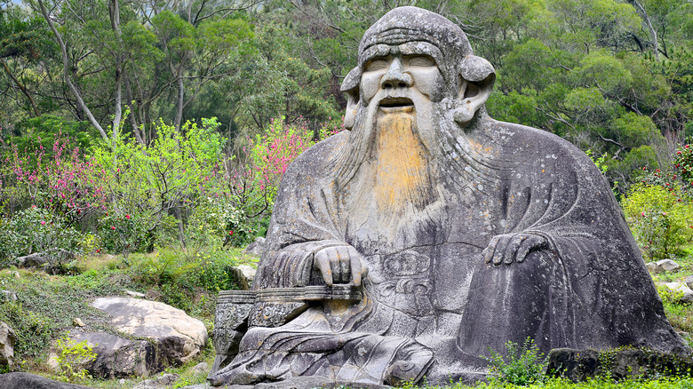 Sculpture of Lao zi