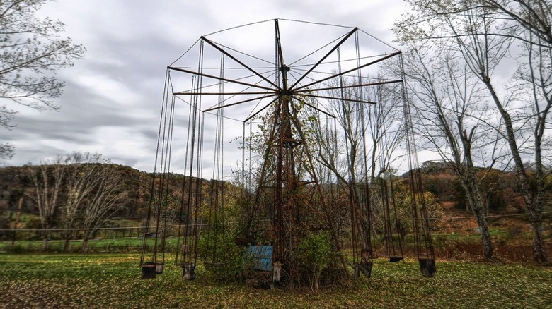 lake shawnee amusement park