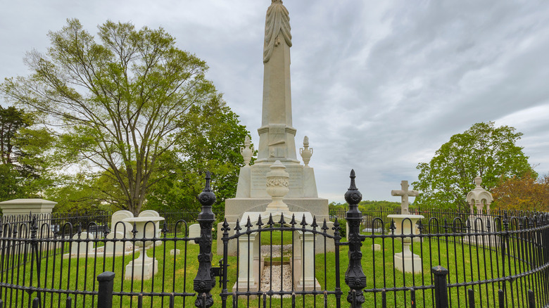 Andrew Johnson National Cemetery