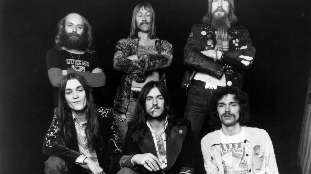 Hawkwind, with Lemmy down center