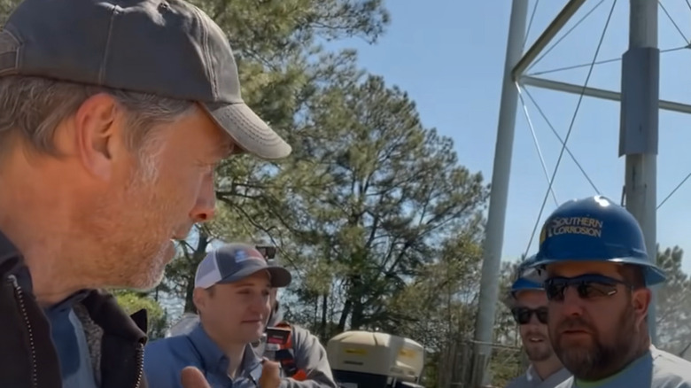 Mike Rowe introduces himself to workers