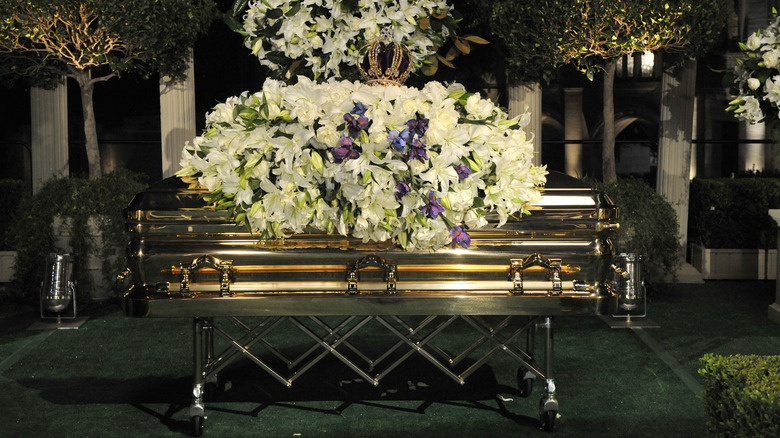 Michael Jackson's gold coffin