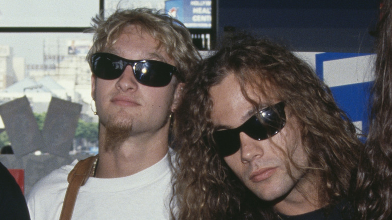 layne staley and mike starr straight-faced with sunglasses