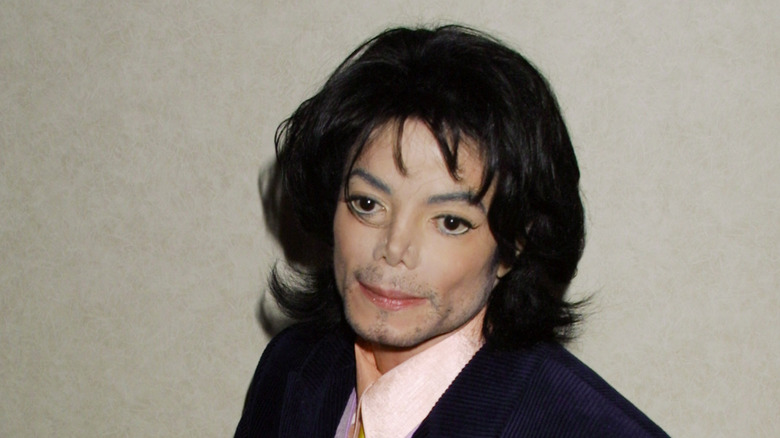 Michael Jackson in suith facial hair