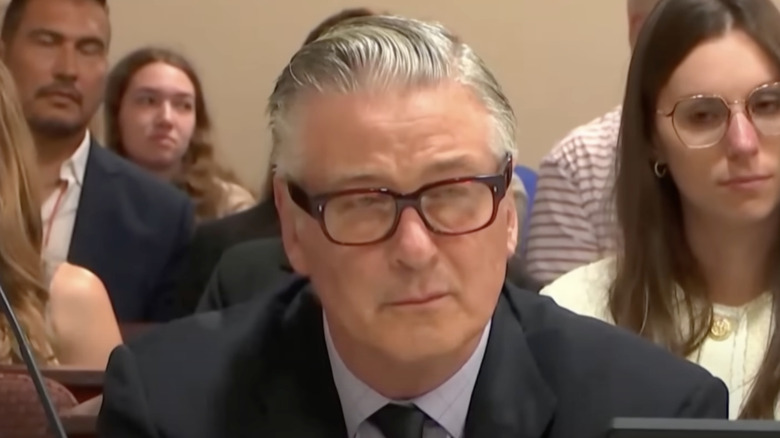 alec baldwin in glasses in court