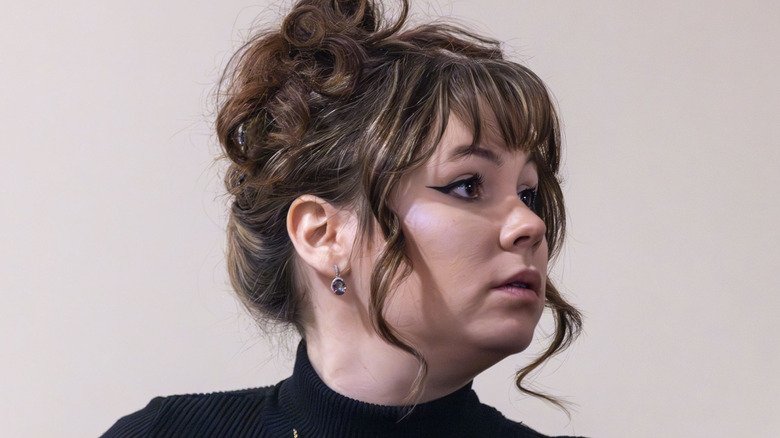 hannah gutierrez-reed in courtroom in profile