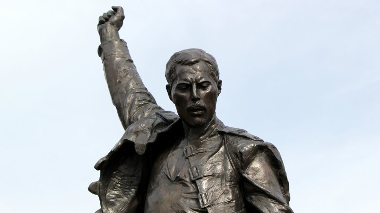 Freddie Mercury statue