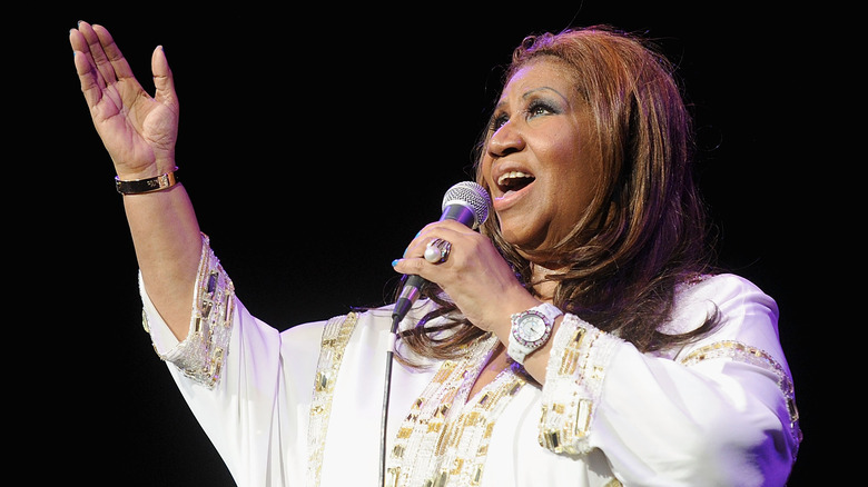 Aretha Franklin performs