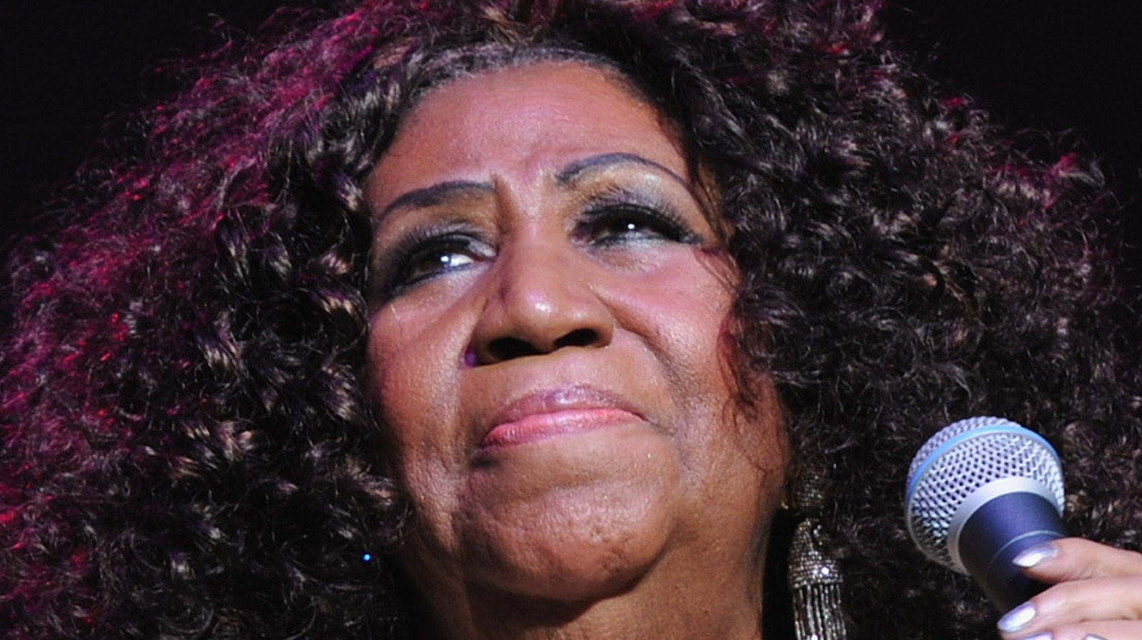 This Is How Aretha Franklin Once Saved The Grammy Awards