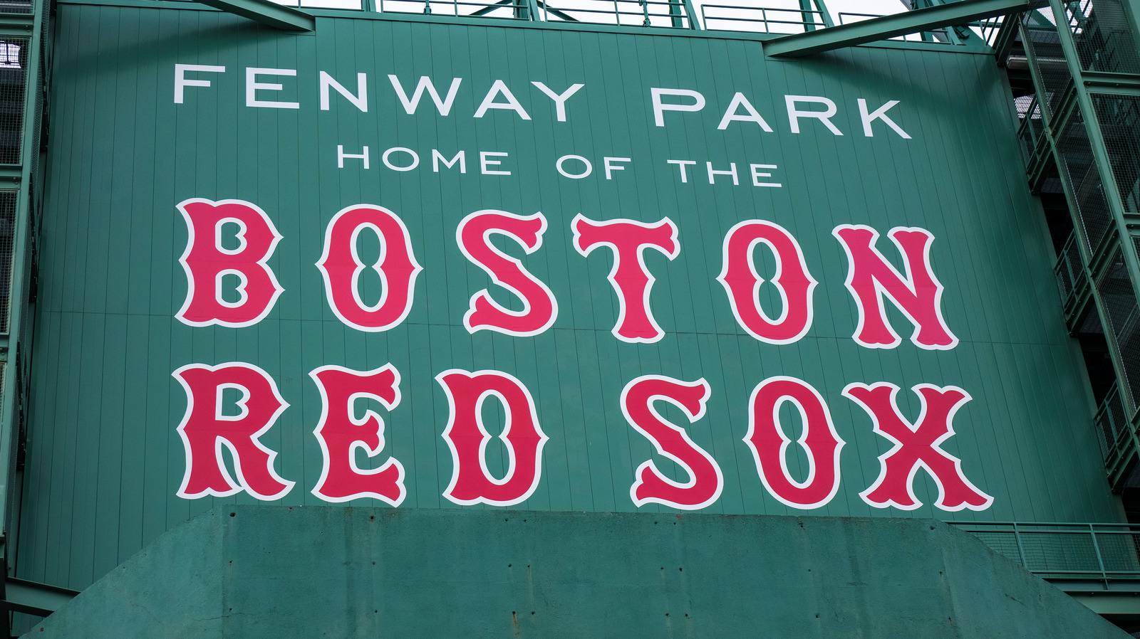 this-is-how-the-boston-red-sox-got-their-name