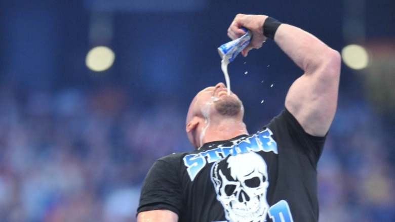 Stone Cold Steve Austin chuggin'