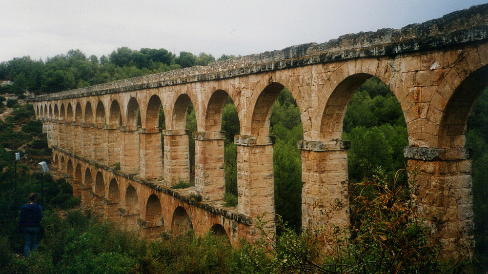 Roman acqueduct near Tarragona, Catalonia, Spain.