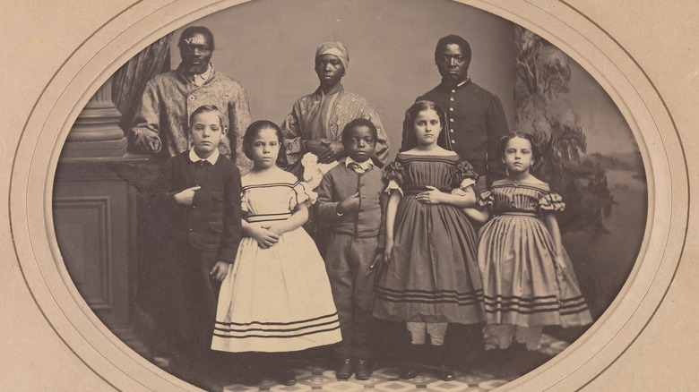 Emancipated slaves posing for a photo