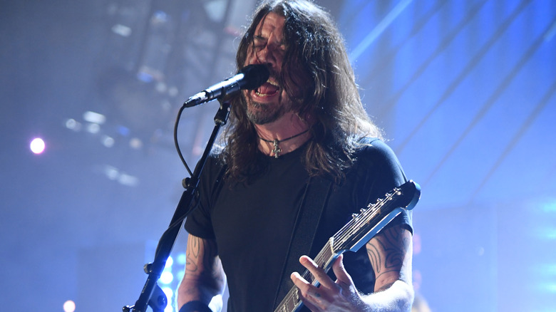 Dave Grohl performing