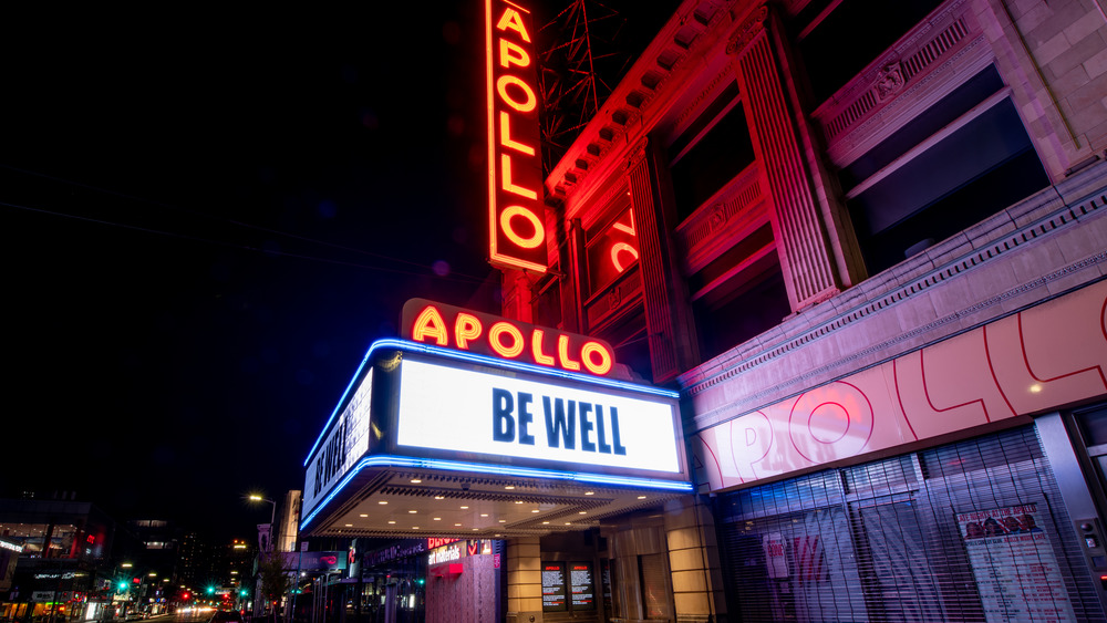 A photo of the Apollo Theater's marquee