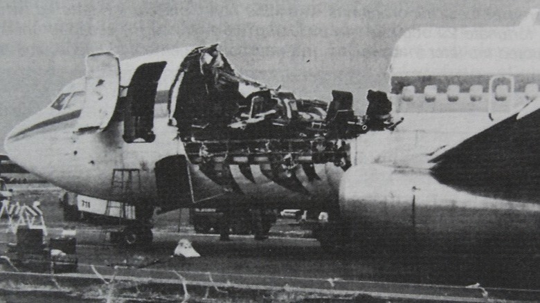 Photo of Aloha Airlines Flight 243 with part of its exterior ripped open