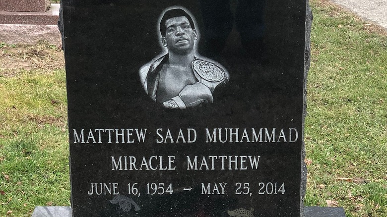 Matthew Saad Muhammad gravestone with portrait