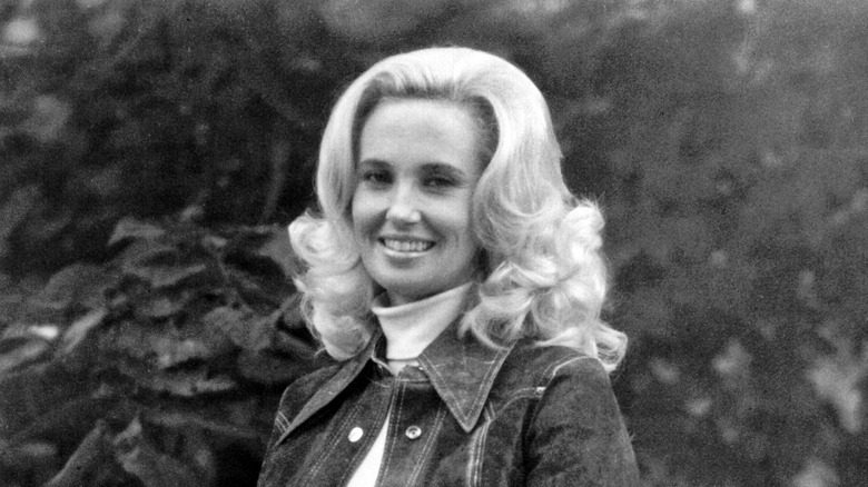 Tammy Wynette smiling