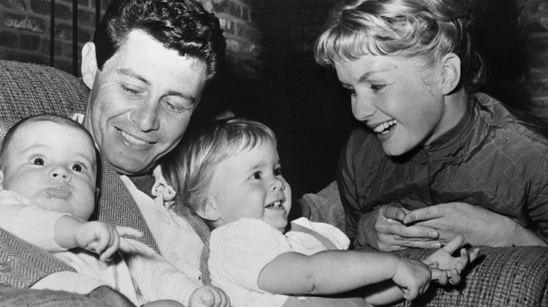 Eddie Fisher and Debbie Reynolds with kids Carrie and Todd