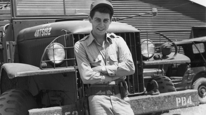 Eddie Fisher in military fatigues