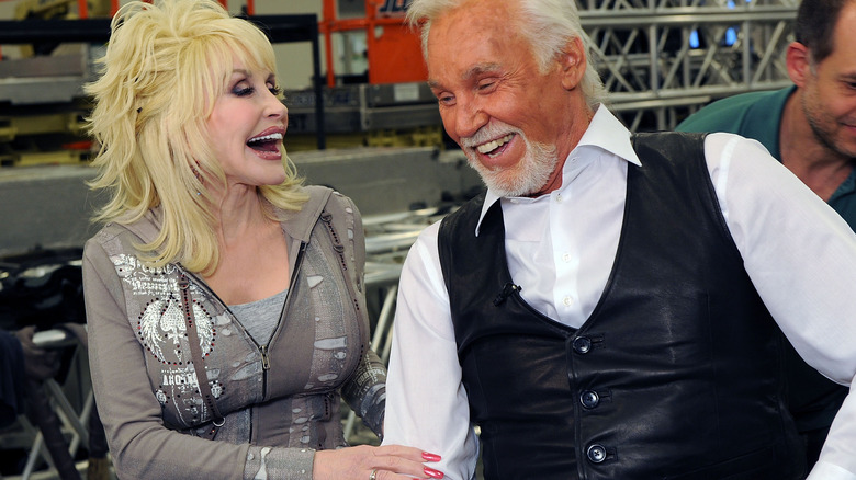 kenny rogers and dolly parton laughing together