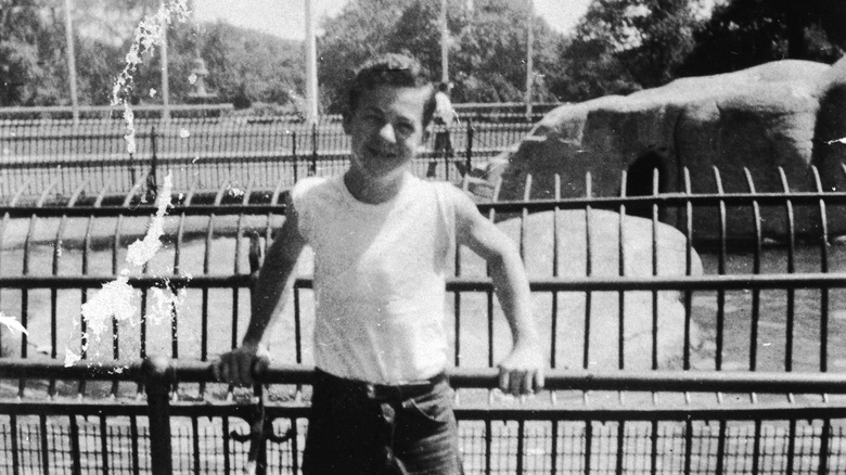 Lee Harvey Oswald at the Zoo